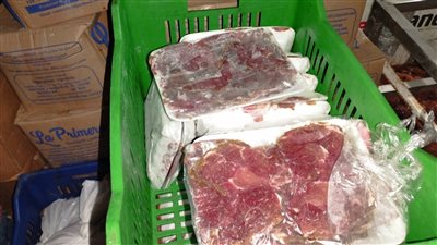 ضبط طن دواجن ولحوم غير صالحة للاستهلاك الآدمي بالبحيرة