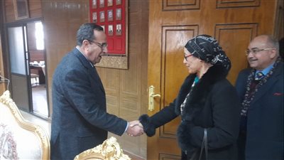 محافظ شمال سيناء يشيد بدور وزارة الاتصالات في دعم المحافظة