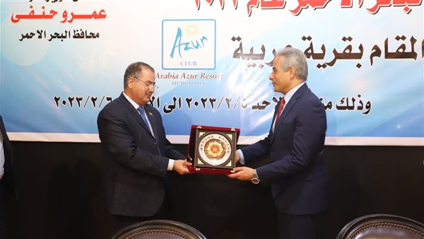 وزير القوى العاملة