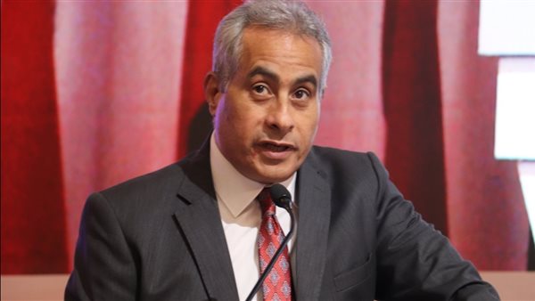 وزير القوى العاملة