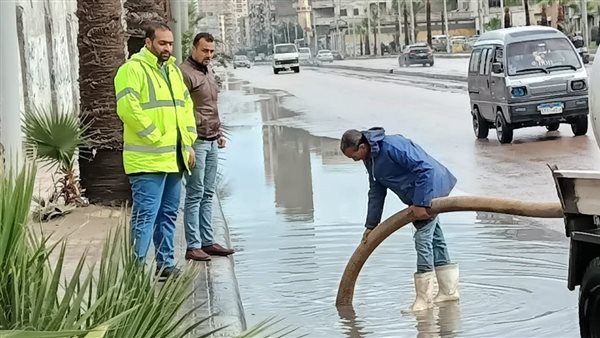 سقوط أمطار خفيفة