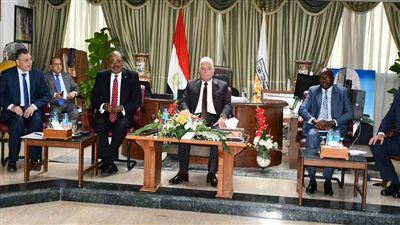 فودة يبحث مع ممثلي مجموعة بنك التنمية الإفريقي والبنك المركزي استعدادات استضافة الاجتماعات السنوية 