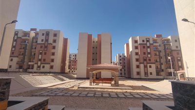 الإسكان: الانتهاء من 2736 وحدة سكن كل المصريين بمدينة غرب قنا الجديدة