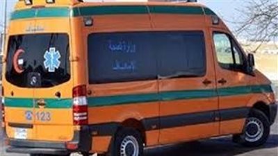 إصابة شخص في تصادم سيارتين بالأقصر