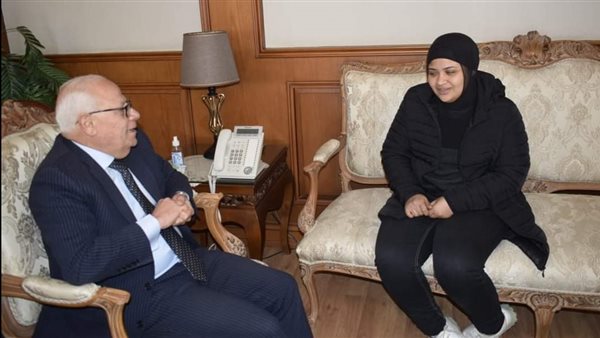 محافظ بورسعيد