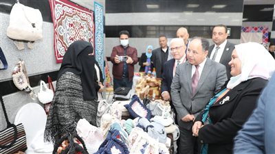 وزير المالية: الحرف الصغيرة توفر مدخلات ومستلزمات الإنتاج اللازمة لنهضة الصناعة الوطنية