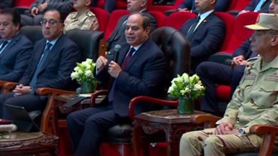 السيسي: أي حاجة هتتصنع للمواطنين هتتعمل وفق معايير الصحة العالمية وسلامة الغذاء