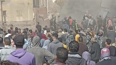 إصابة 14 شخصا في انهيار عقار بالبحيرة إثر انفجار أسطوانة غاز