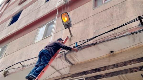 إنارة الشوارع فى