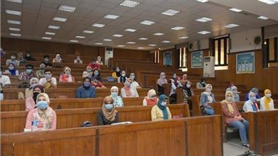 خدمة اجتماعية حلوان: تطبيق الدراسة بنظام الأون لاين خلال رمضان يعود إلى أستاذ المادة