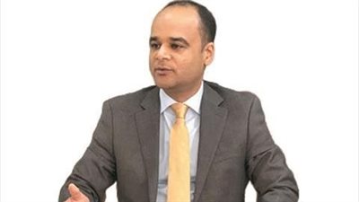 متحدث الوزراء: بنوك الاستثمار ومستشارو الطرح مسؤولان عن تحديد موعد طرح الشركات وطريقتها