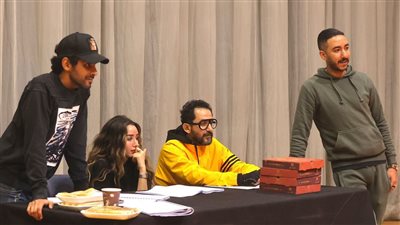 10 صور من بروفات مسرحية ميمو بطولة أحمد حلمي وهنا الزاهد