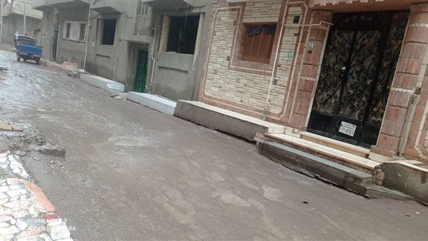 جانب من سقوط الأمطار