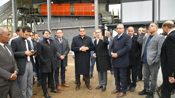 وزير التنمية المحلية