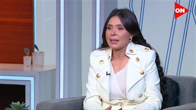 الراقصة دينا: الرقص أكبر حب بالنسبالي بعد علي ابني.. مقدرش أعيش من غيره