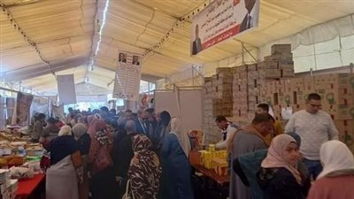 أسعار السلع الغذائية في معارض أهلا رمضان 2023.. العدس بـ21 والسكر يسجل 14.5 جنيه