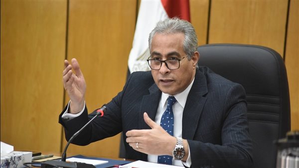 وزير القوى العاملة