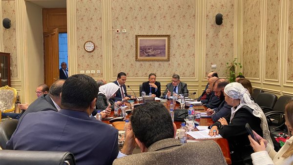 اجتماع لجنة حقوق