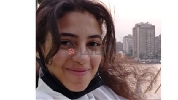 الطالبة زينة