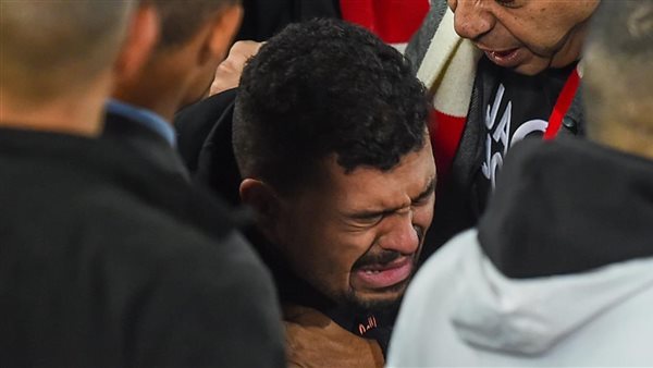 انهيار مشجع الزمالك