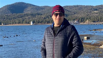 نجوم الفن ينعون المخرج أحمد رفعت بعد وفاته في حادث 