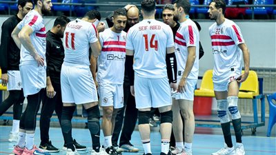 طائرة الزمالك تفوز على طلائع الجيش في نصف نهائي بطولة الدوري