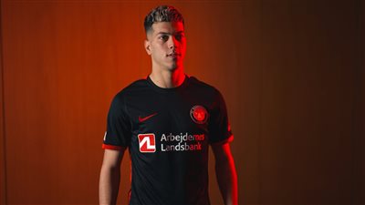 إمام عاشور: متحمس للبدء مع زملائي.. وطموحي إعادة ميتلاند لقمة الدوري الدنماركي