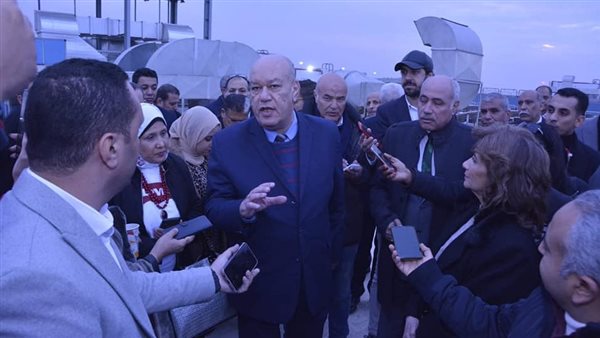 وزير الطيران ومحرري