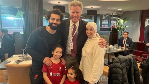 محمد صلاح واسرته