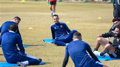 مران الأهلي | محاضرة نظرية للاعبين.. وتدريبات قوية لحراس المرمى