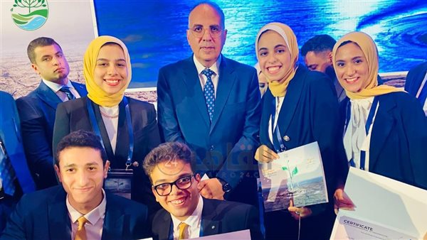 جانب من تكريم الطلاب