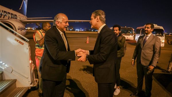 وصول الأهلي إلى السودان