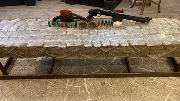 المضبوطات بحوزة العنصر