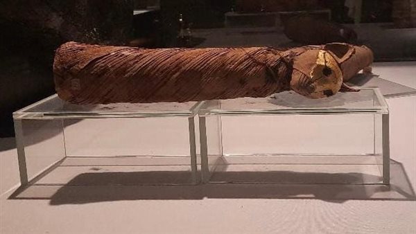  المعبودة باستت إلهة