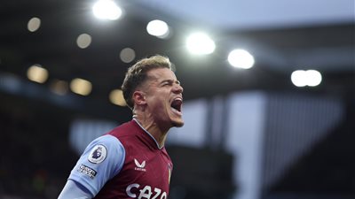 الشوط الأول.. أستون فيلا يتقدم على أرسنال بثنائية في الدوري الإنجليزي