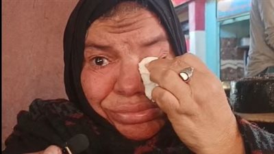 أشهر بائعة أسماك بالسويس: كل اللي بتمناه إني أتعالج وأختم حياتي بزيارة النبي| بث مباشر