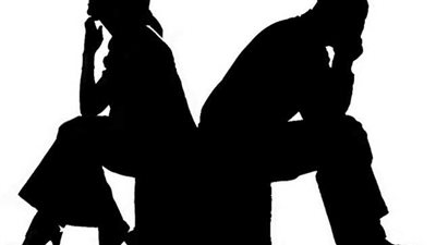 زوجة تزيف حقيقة عمل زوجها من أجل زيادة النفقة 