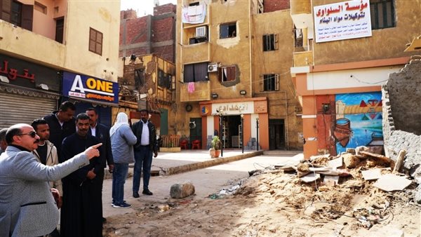 محافظ أسوان