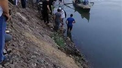 انتشال جثة شاب غرق في مياه النيل أمام قرية سنور ببني سويف 