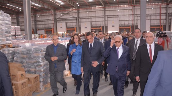 مخازن الجملة بالمنطقة