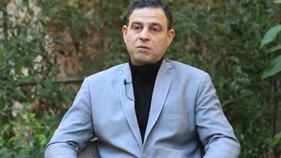 بطل حديث الصباح والمساء: شاركت بأعمال مخدتش فيها فلوس.. وشغل المسرح مش بيغطي تكاليف الفنان