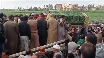 وحيد والديه.. جنازة مهيبة لـ طالب الإعدادية في الشرقية