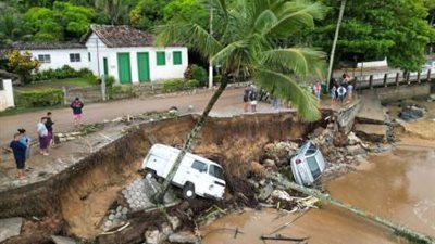 طقس غير مسبوق.. أمطار غزيرة تتسبب في وفاة 36 شخصًا بالبرازيل