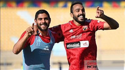 الأهلي يقسو على أسوان بثلاثية دون رد في الدوري | بث مباشر