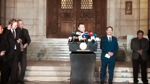  أحمد عيسي وزير السياحة