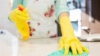 طرق الوقاية من مشاكل الرئة أثناء تنظيف المنزل.. وارتداء الأقنعة الأبرز