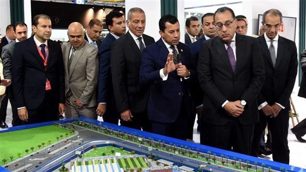 رئيس الوزراء ووزير