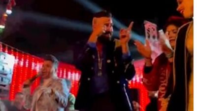 عمر كمال يحيي حفل خطوبة البلوجر عمرو راضي وهدير النحاس