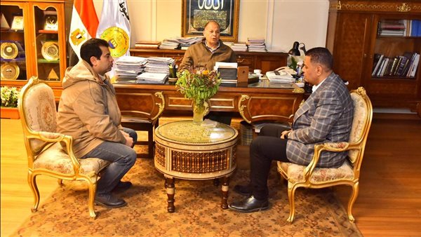 محافظ أسيوط 