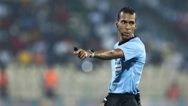 بيدا داهاني حكم مباراة